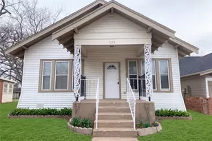 520 E Day St, Denison, TX 75021 - Photo 1