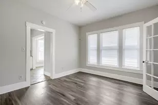 520 E Day St, Denison, TX 75021 - Photo 6