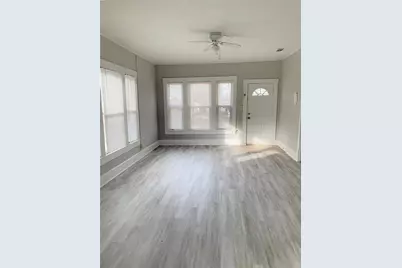 520 E Day Street, Denison, TX 75021 - Photo 2