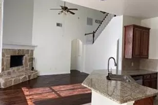 506 Spring Dr, Shady Shores, TX 76208 - Photo 2