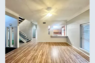 2252 Jackson Circle, Carrollton, TX 75006 - Photo 2