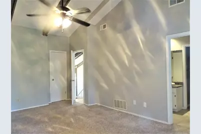 2252 Jackson Circle, Carrollton, TX 75006 - Photo 12