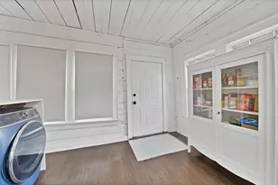 124 E 6th St, Dallas, TX 75203 - Photo 24