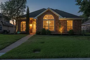 1622 Glenmore Dr, Lewisville, TX 75077 - Photo 2