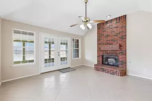 1622 Glenmore Dr, Lewisville, TX 75077 - Photo 10