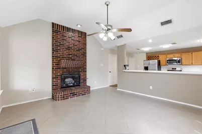 1622 Glenmore Drive, Lewisville, TX 75077 - Photo 12
