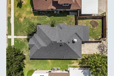 1622 Glenmore Drive, Lewisville, TX 75077 - Photo 2