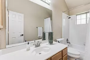 1622 Glenmore Dr, Lewisville, TX 75077 - Photo 32