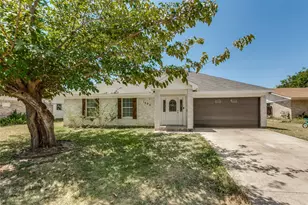 1205 Briarcove Dr, Richardson, TX 75081 - Photo 1
