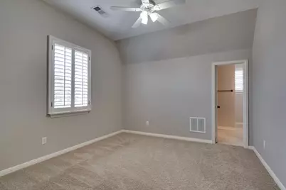 5000 Dickens Lane, Carrollton, TX 75010 - Photo 32