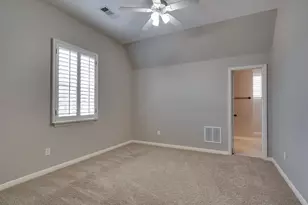 5000 Dickens Ln, Carrollton, TX 75010 - Photo 32