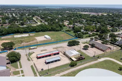 2115 Dairy Road, Garland, TX 75041 - Photo 6