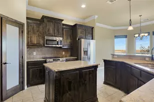694 Jennings Ln, Azle, TX 76020 - Photo 6