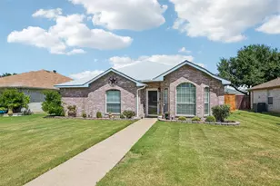 3209 Welch Ln, Sachse, TX 75048 - Photo 2