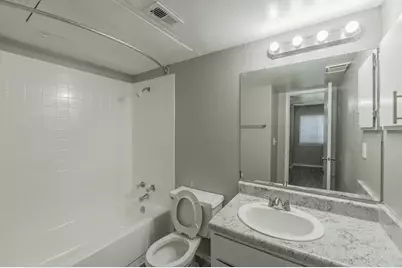 1122 Millview Drive #204, Arlington, TX 76012 - Photo 2