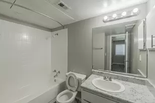 1122 Millview Dr, Arlington, TX 76012 - Photo 2