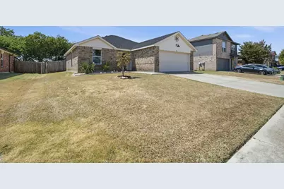 300 Deer Run Drive, Sanger, TX 76266 - Photo 2