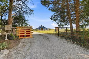 680 Co Rd 2200, Ivanhoe, TX 75447 - Photo 36