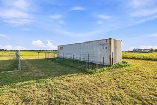 680 Co Rd 2200, Ivanhoe, TX 75447 - Photo 34