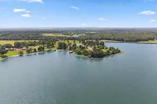 7581 E Lake Dr, Murchison, TX 75778 - Photo 4