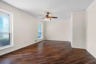1601 Dakota Dr, Garland, TX 75043 - Photo 4
