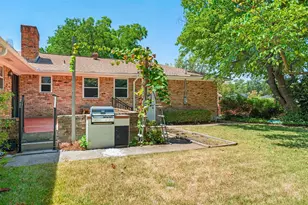 1601 Dakota Dr, Garland, TX 75043 - Photo 24