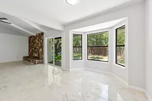 805 Salem Dr, Arlington, TX 76014 - Photo 12