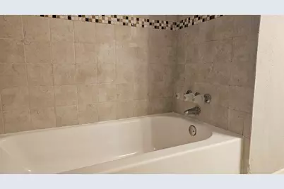5660 Conlin Drive, Fort Worth, TX 76134 - Photo 12