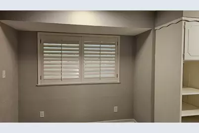 5660 Conlin Drive, Fort Worth, TX 76134 - Photo 14