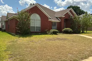 1412 Faringdon Dr, Plano, TX 75075 - Photo 2