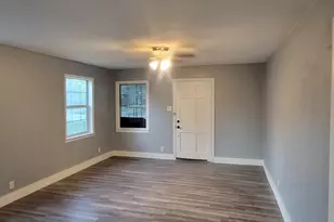 1933 Fort Worth St, Grand Prairie, TX 75050 - Photo 2