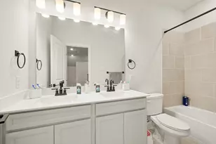 1708 Canals Dr, Little Elm, TX 75068 - Photo 32