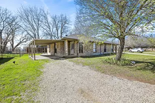 226 E Pritchard Ln, Blue Ridge, TX 75424 - Photo 1
