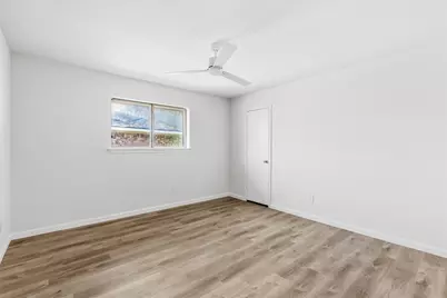 1918 Big Sky Drive, Lewisville, TX 75077 - Photo 22