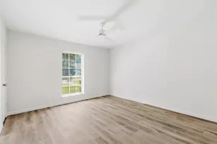 1918 Big Sky Dr, Lewisville, TX 75077 - Photo 18