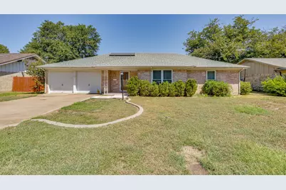 1312 Marlborough Drive, Fort Worth, TX 76134 - Photo 2