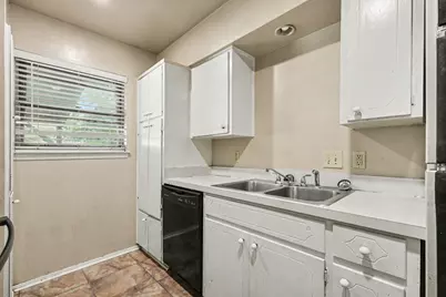 3432 Whippoorwill Lane, Irving, TX 75062 - Photo 18