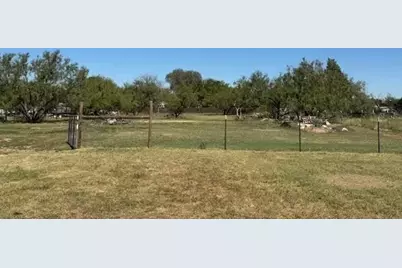 5807 Walter Road, Big Spring, TX 79720 - Photo 4