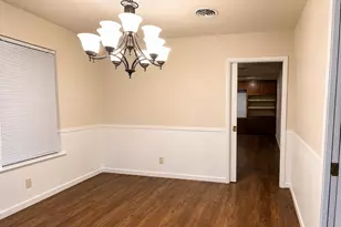 5016 Sabelle Ln, Haltom City, TX 76117 - Photo 10