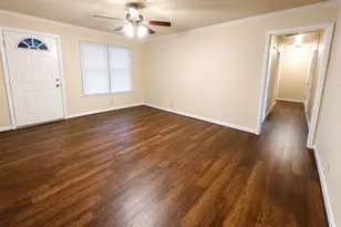 5016 Sabelle Ln, Haltom City, TX 76117 - Photo 4