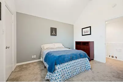 221 Cimarron Trail #2, Irving, TX 75063 - Photo 16