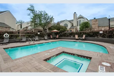 221 Cimarron Trail #2, Irving, TX 75063 - Photo 24