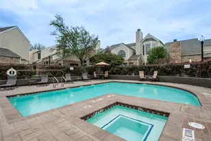 221 Cimarron Trail, Irving, TX 75063 - Photo 24