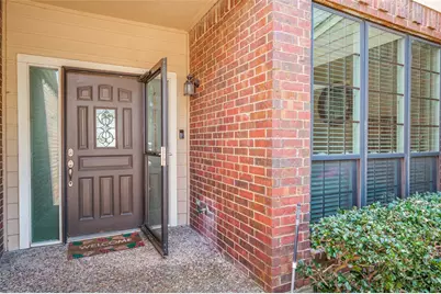 221 Cimarron Trail #2, Irving, TX 75063 - Photo 2