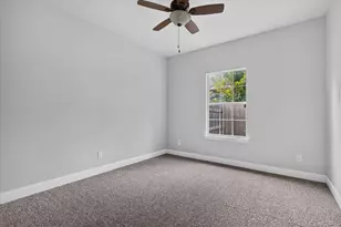 4102 Gordon St, Greenville, TX 75401 - Photo 12