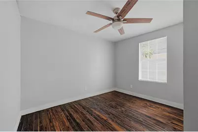 215 W Walker Street, Denison, TX 75020 - Photo 14