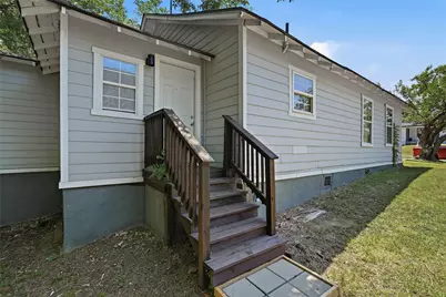 215 W Walker Street, Denison, TX 75020 - Photo 22