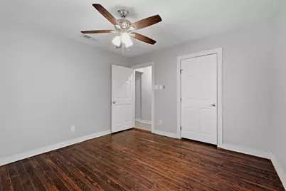 215 W Walker Street, Denison, TX 75020 - Photo 18