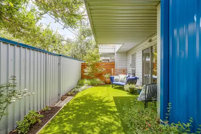1429 Caddo Street #F, Dallas, TX 75204 - Photo 36