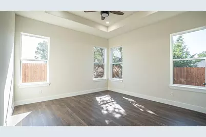 5702 Barkridge Drive, Granbury, TX 76048 - Photo 14
